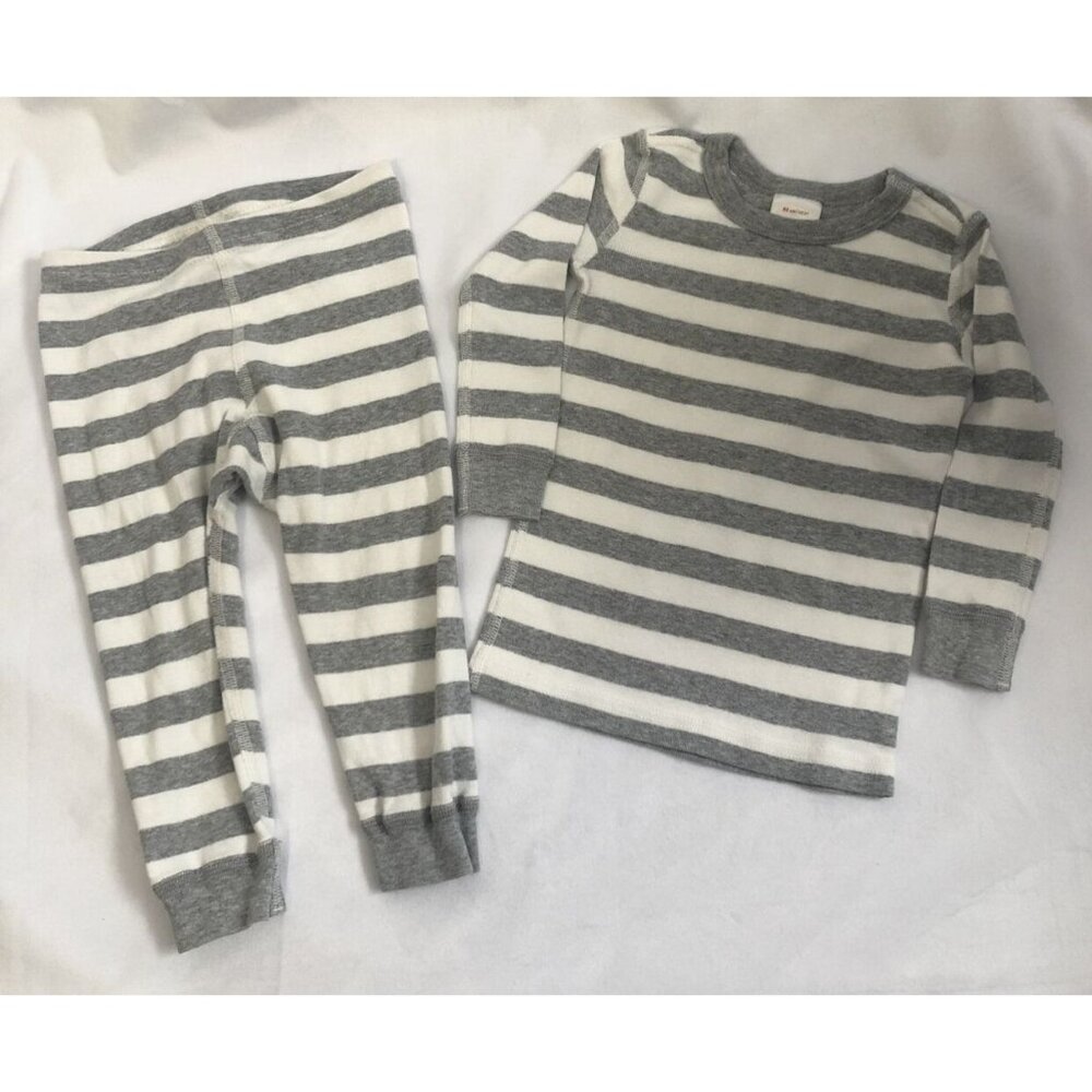 Hanna Andersson Size 85 2T Grey And White Striped Pajamas